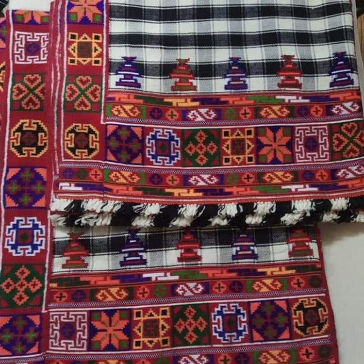 kinnauri shawl price